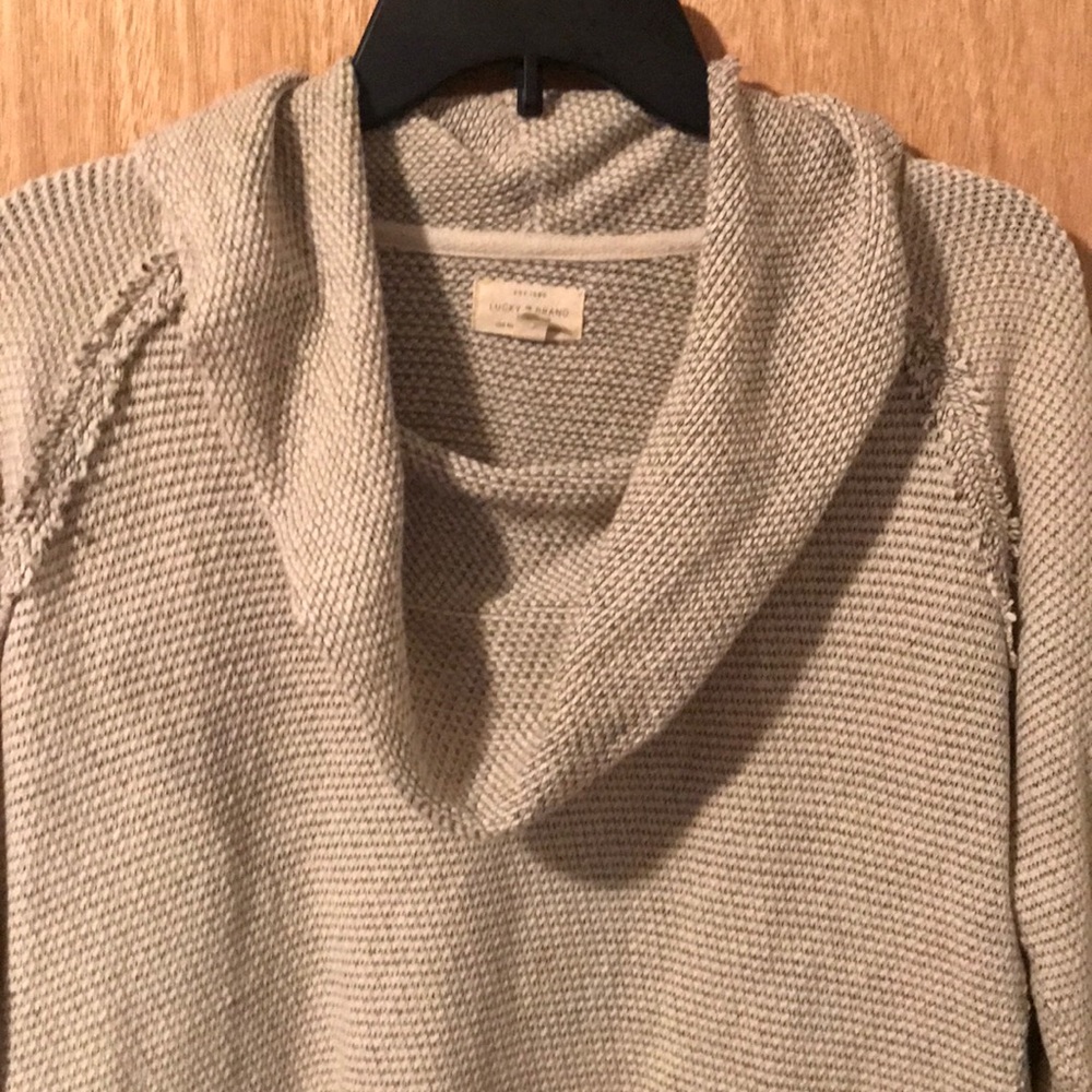 Sweater - Picture 2 of 7